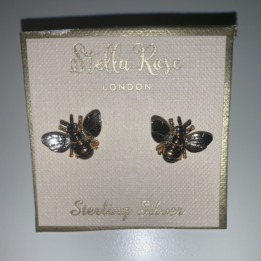Bee sterlin silver earrings